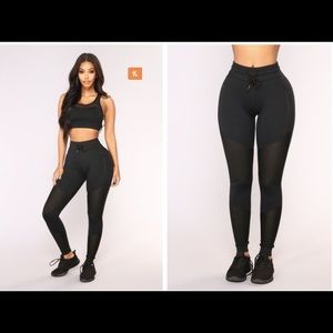 Fashion Nova mesh leggings joggers with pockets
